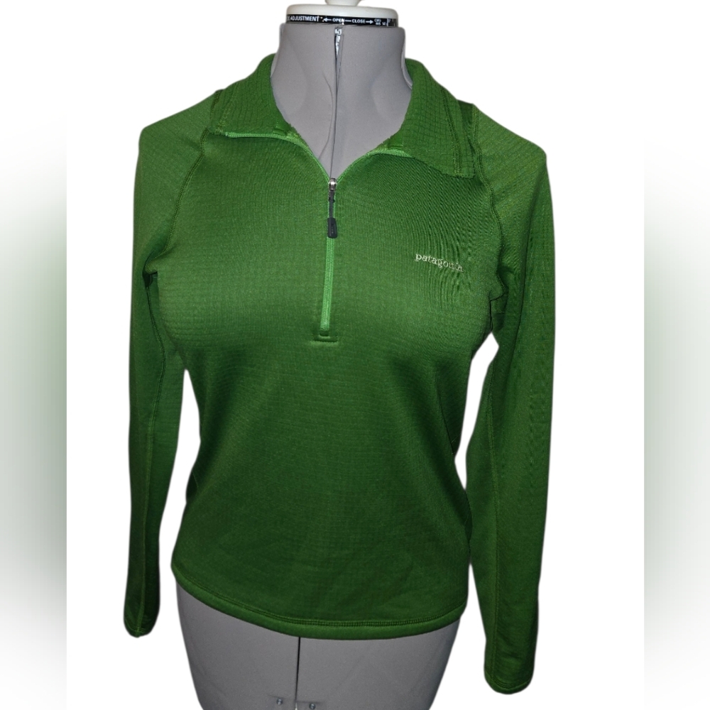 Patagonia Women’s R1 Regulator Fleece Quarter Zip Size S Green Polartec NWOT